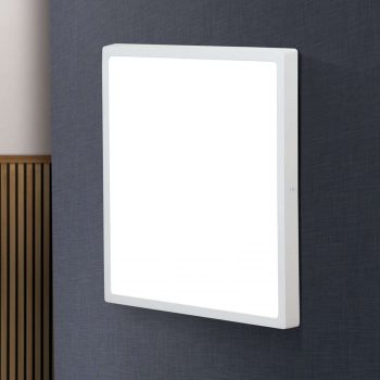 Hranaté stropné LED svietidlo Lero
