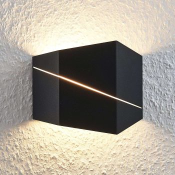 Nástenné LED svietidlo Nikolae, 18 cm čierne
