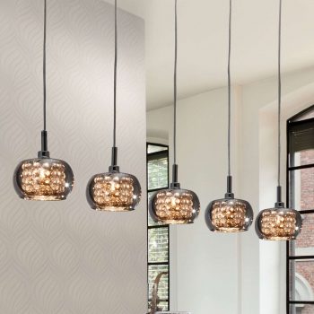 Sklenená závesná lampa Arian, päť-plameňová