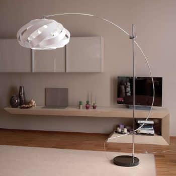 Oblúková lampa Plaza tienidlo v tvare hniezda