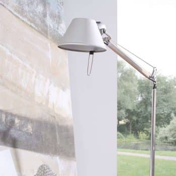 Stolná lampa Artemide Tolomeo so stmievačom 2700K