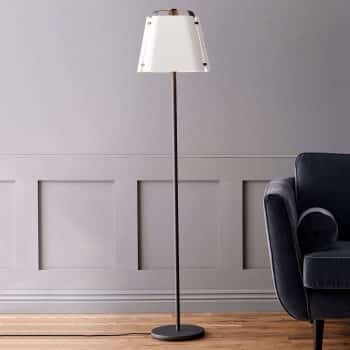 Stojaca lampa Wrap s kovovým tienidlom