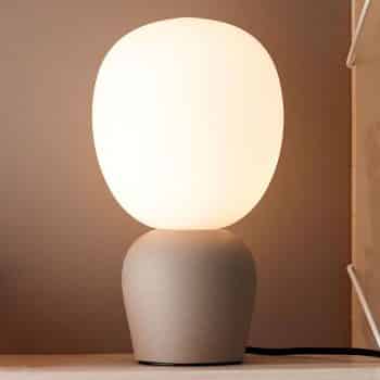 Stolná lampa Buddy pieskovej farby