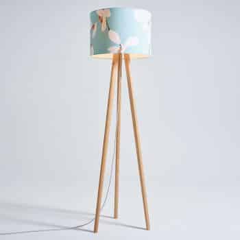 Drevená stojaca lampa Sten Flower tienidlo textil