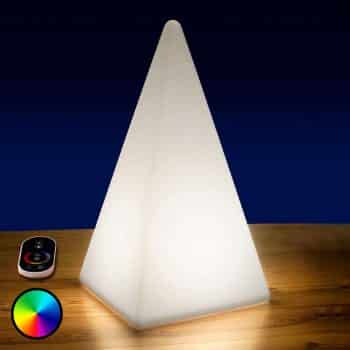 Batériou napájaná RGB LED Pyramída, 36 cm