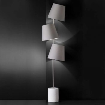 Textilná stojaca lampa Durak s tromi tienidlami