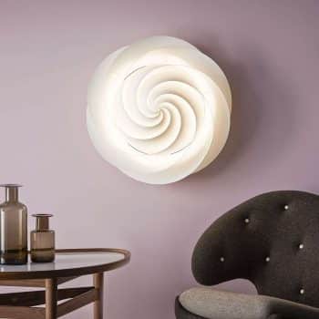LE KLINT Swirl nástenné svietidlo s LED biele