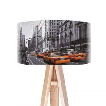 Stojaca lampa City s trojnohým dreveným rámom - Image 2