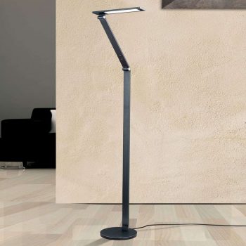 Hodnotná stojaca LED lampa Karina