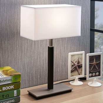 Látková stolná lampa Belira, biela, hranatá