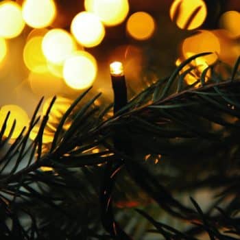 Svetelná vonkajšia reťaz Jantár 120 LED, 19 m