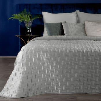 Krásny sivo strieborný zamatový prešívaný prehoz na posteľ Šírka: 220 cm | Dĺžka: 240 cm 40038-184377