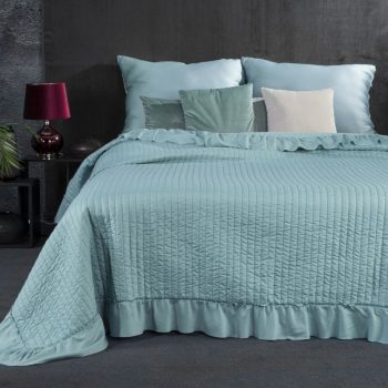Mentolový prehoz na posteľ s volánom Šírka: 170 cm | Dĺžka: 210 cm 21753-153484