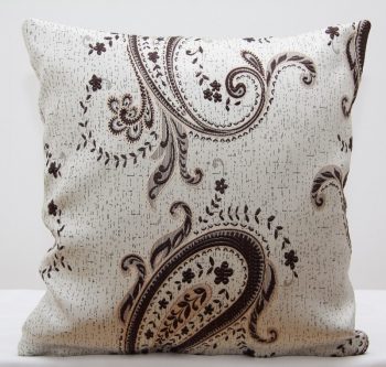 Návliečka na vankúšik v krémovej farbe s ornamentom 40x 40 cm 5910-124481
