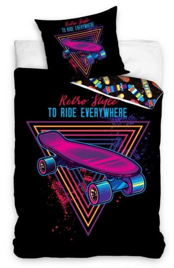 Štýlové čierne obojstranné posteľné obliečky SKATE 2 časti: 1ks 160 cmx200 + 1ks 70 cmx80 Čierna 140 x 200 cm 38831-182283