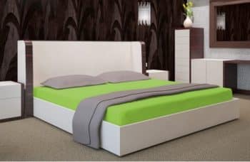 Sýto zelené bavlnené posteľné prestieradlo 7527-20465
