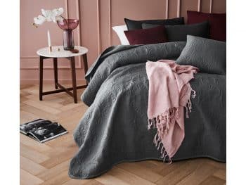 Tmavo sivý prehoz na posteľ s ornamentálnym prešívaním 240 x 260 cm 40278