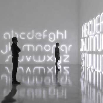 Artemide Alphabet of Light veľké písmeno stenu H - Image 2