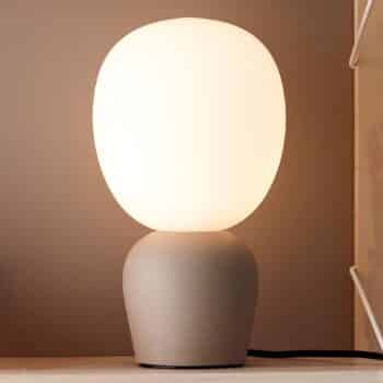 Stolná lampa Buddy pieskovej farby - Image 3
