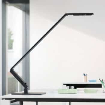 Luctra TableProLinear stolná lampa noha čierna
