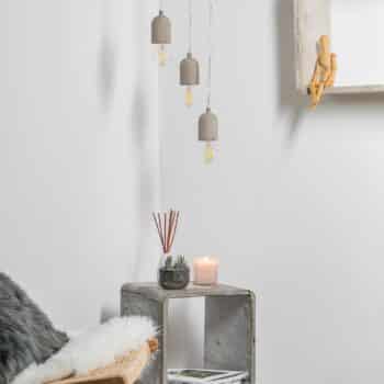 Minimalisticky navrhnutá závesná lampa Silvares - Image 4