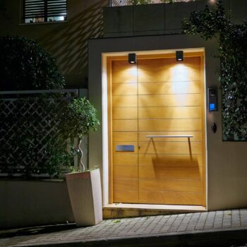 Decentné stropné LED svietidlo Tami do exteriéru - Image 2