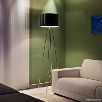 FLOS Ray F2 stojaca lampa čierne tienidlo stmievač - Image 4