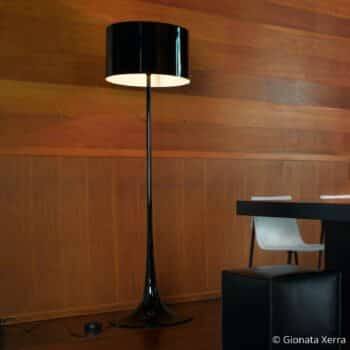 FLOS Spun Light F – čierna stojaca lampa - Image 2
