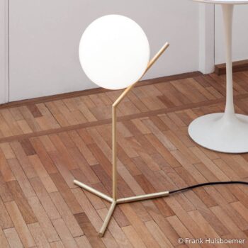 FLOS IC T1 High – stolná lampa, brúsená mosadz - Image 4
