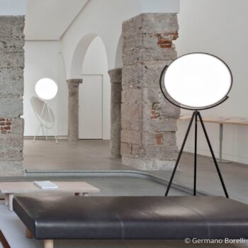 FLOS Superloon čierna dizajnérska LED lampa - Image 4