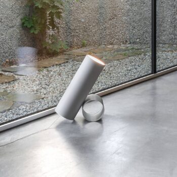 FLOS Sawaru stolná LED lampa nastaviteľná biela - Image 2