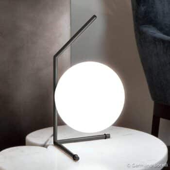 FLOS IC T1 Low Designer stolná lampa čierna - Image 2