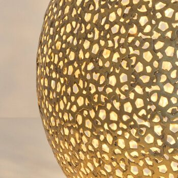 Stolná lampa Lily Grande, Ø 43 cm, zlatá - Image 2