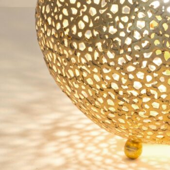 Stolná lampa Lily Piccolo, Ø 33 cm, zlatá - Image 2