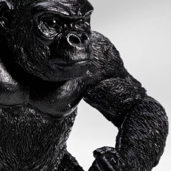 KARE Animal Fighting Kong stolná lampa v čiernej - Image 2