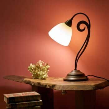 Stolná lampa Luca vo vidieckom vzhľade - Image 3