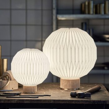 LE KLINT 375 stolná lampa papierové tienidlo 25 cm - Image 4
