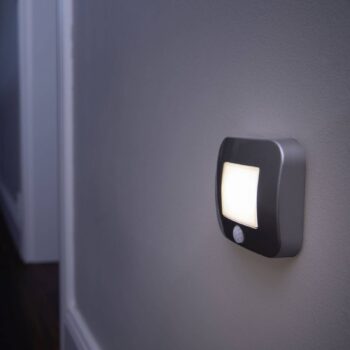 LEDVANCE Nightlux Hall nočná LED, senzor striebro - Image 2