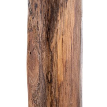 Stojaca lampa Norin s rámom z eukalyptového dreva