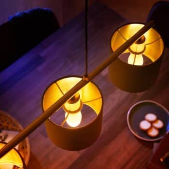 Philips Hue White 5,5W E14 sviečková LED 2 ks - Image 2