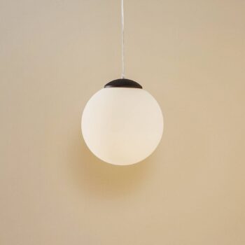 Závesná lampa Lopta, opálové sklo/chróm, Ø 30 cm
