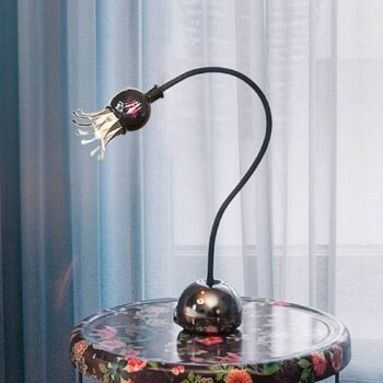 serien.lighting Poppy stolná lampa kvetinový efekt - Image 3