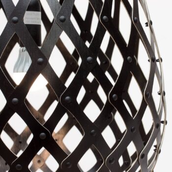 david trubridge Koura závesná lampa 50 cm čierna - Image 2