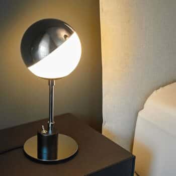 TECNOLUMEN dizajnová stolná lampa s pologuľou - Image 4
