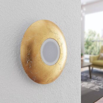 Lindby Ilma LED nástenná lampa, mliečne sklo zlato - Image 2