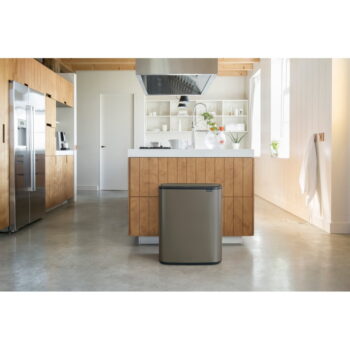 Sivý dotykový oceľový odpadkový kôš 60 l Bo Touch Bin – Brabantia - Image 2