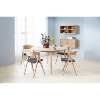 Jedálenská stolička z dubového dreva v tmavosivo-prírodnej farbe City – Hammel Furniture - Image 4