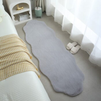 Svetlosivá syntetická kožušina 60x180 cm Caty – Ayyildiz Carpets – Obrázok 2