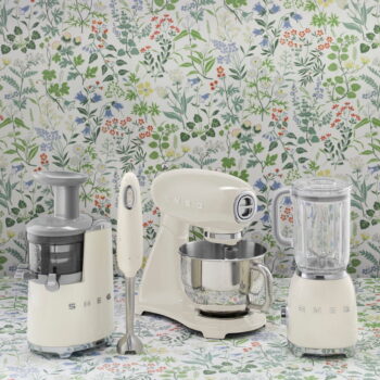 Krémový kuchynský robot Retro Style – SMEG - Image 8