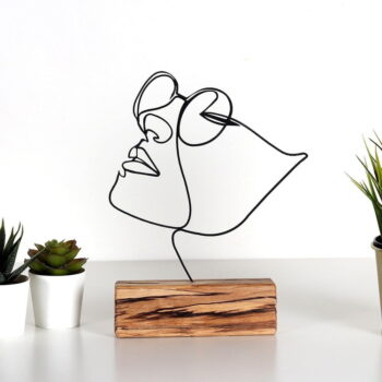 Kovová soška Girl – Mioli Decor - Image 2